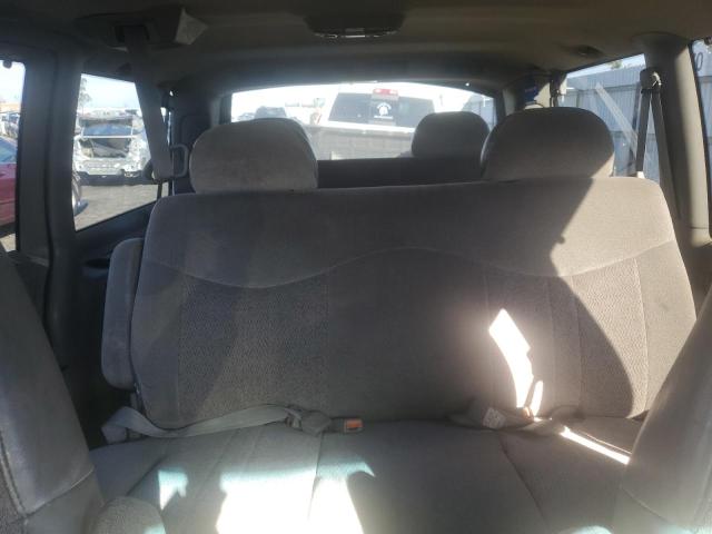 Photo 10 from auction – 2000 CHEVROLET ASTRO with VIN 1GNEL19W0YB102349