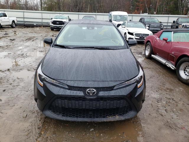Photo 5 from auction – 2022 TOYOTA COROLLA LE with VIN 5YFEPMAE3NP339979