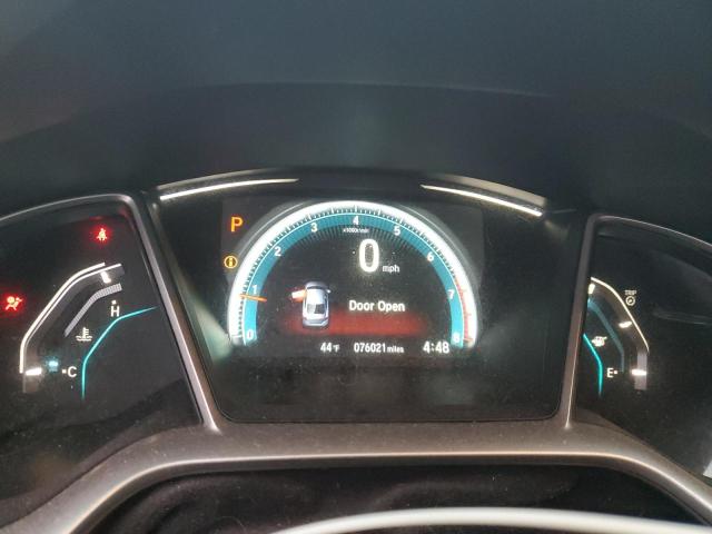 Photo 9 from auction – 2018 HONDA CIVIC EX with VIN 19XFC2F77JE207561