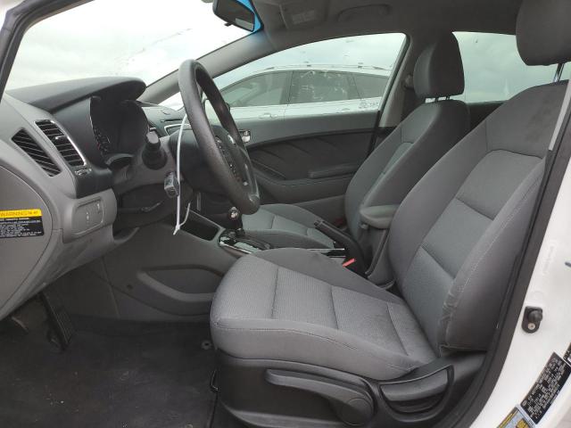 Photo 7 from auction – 2017 KIA FORTE LX with VIN 3KPFK4A78HE089519