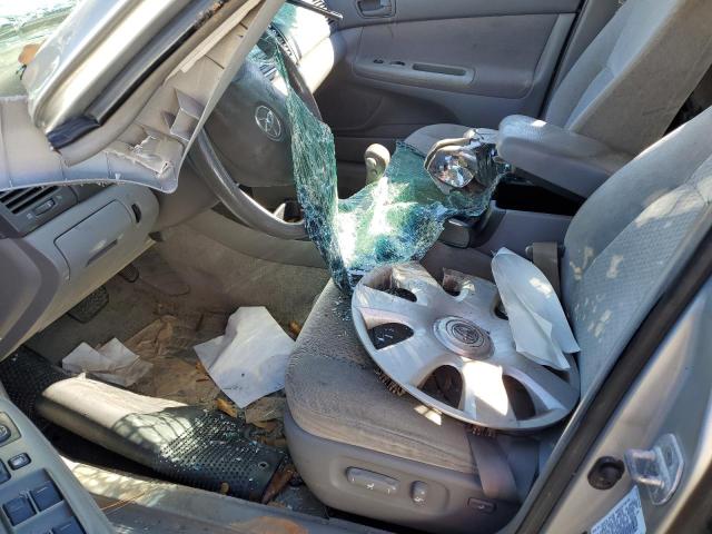 Photo 7 from auction – 2004 TOYOTA CAMRY LE with VIN 4T1BE30K04U281143