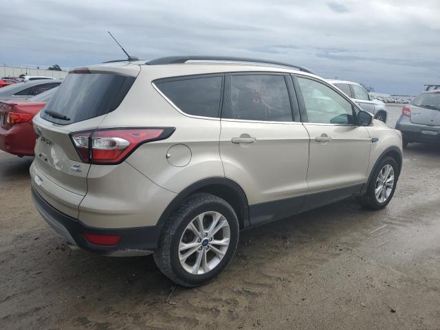 Photo 3 from auction – 2017 FORD ESCAPE SE with VIN 1FMCU9G90HUD96375