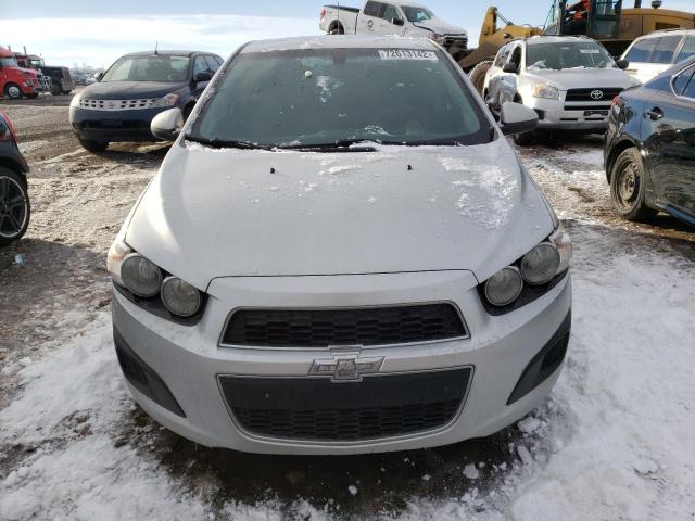 Photo 5 from auction – 2015 CHEVROLET SONIC 4D with VIN 1G1JC5SBXF4217833