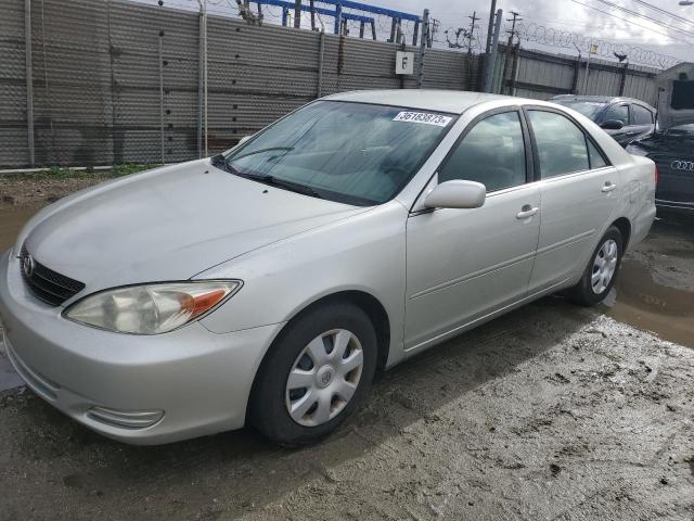TOYOTA CAMRY LE 2002 with VIN JTDBE32K820121095 - Photo from auction