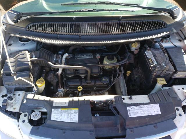 Photo 12 from auction – 2005 CHRYSLER TOWN & COU with VIN 2C4GP54LX5R489127