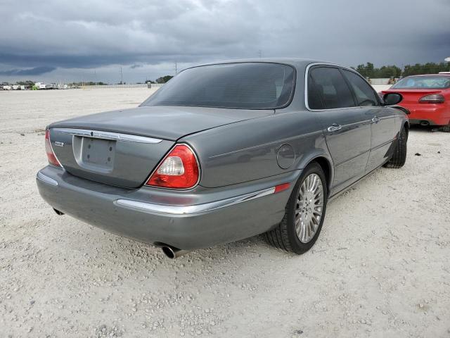 Photo 3 from auction – 2005 JAGUAR VANDENPLAS with VIN SAJWA82C45SG41987