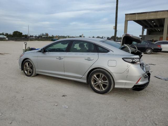 Photo 2 from auction – 2019 HYUNDAI SONATA LIM with VIN 5NPE34AF5KH793907