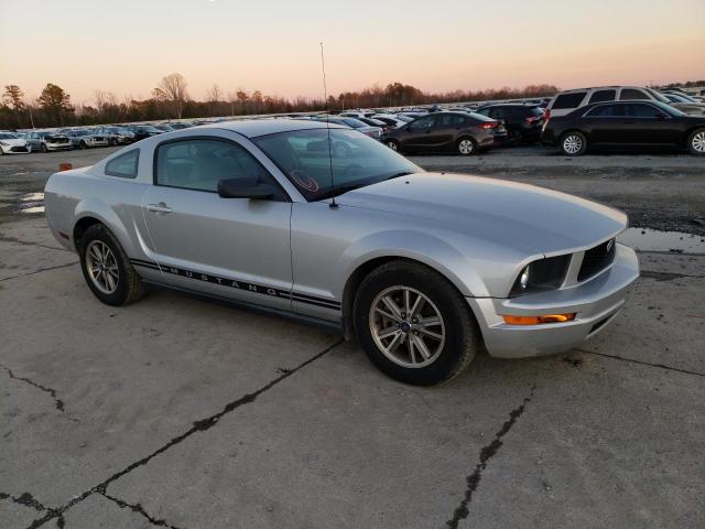 Photo 4 from auction – 2005 FORD MUSTANG with VIN 1ZVFT80N355174387