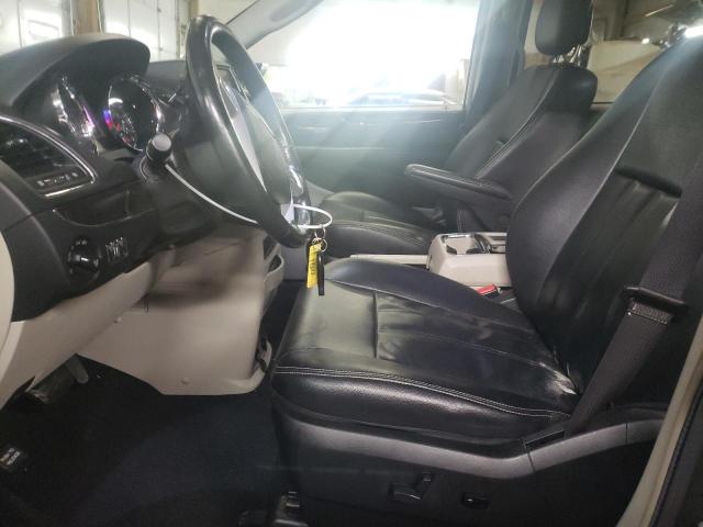 Photo 7 from auction – 2016 CHRYSLER TOWN & COU with VIN 2C4RC1BG8GR121681