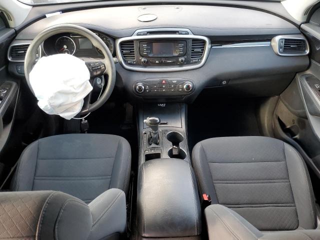 Photo 8 from auction – 2016 KIA SORENTO LX with VIN 5XYPGDA34GG009623