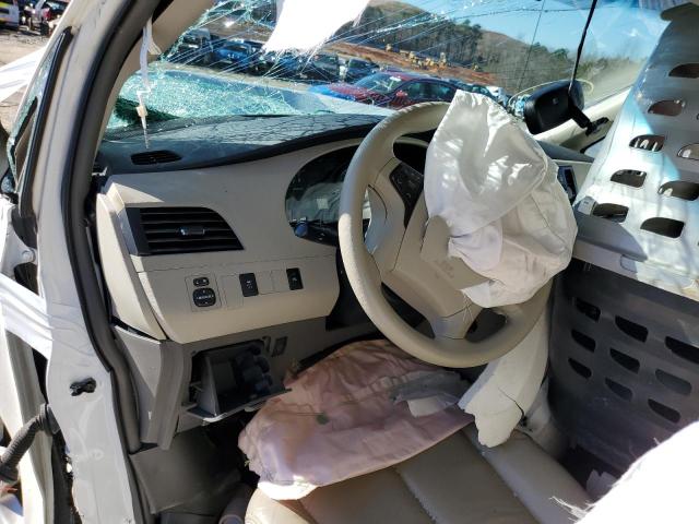 Photo 8 from auction – 2014 TOYOTA SIENNA LE with VIN 5TDKK3DC3ES438217