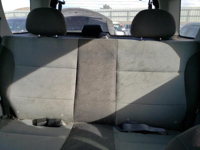 Photo 10 from auction – 2004 FORD ESCAPE XLS with VIN 1FMYU92184KB55645