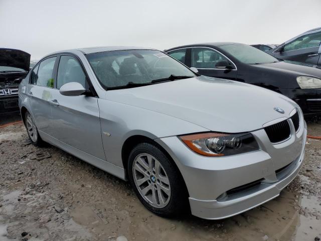 Photo 4 from auction – 2007 BMW 328 I with VIN WBAVA335X7KX81004