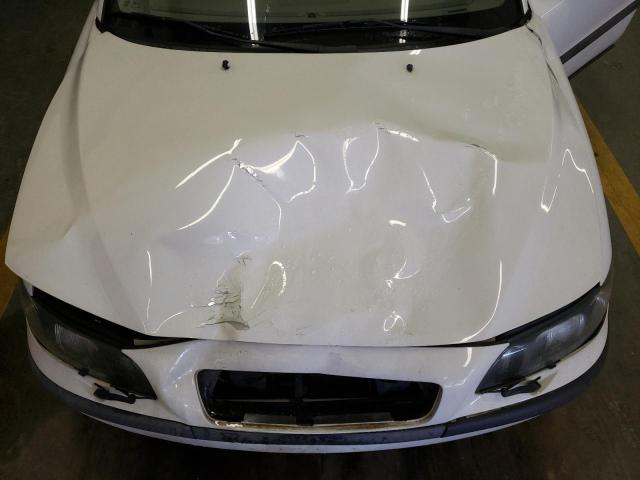 Photo 11 from auction – 2004 VOLVO S60 2.5T with VIN YV1RS59V342367167