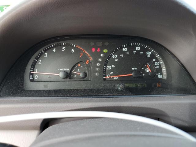 Photo 9 from auction – 2004 TOYOTA CAMRY LE with VIN 4T1BE30K34U907462