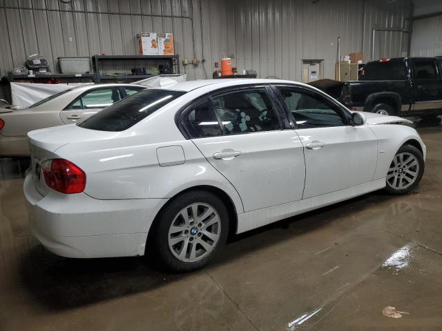 Photo 3 from auction – 2007 BMW 328 XI with VIN WBAVC93597KX60206