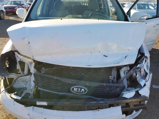 Photo 12 from auction – 2011 KIA SEDONA LX with VIN KNDMG4C75B6365853