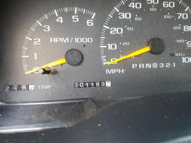 Photo 9 from auction – 1999 GMC YUKON with VIN 1GKEC13R5XJ805563