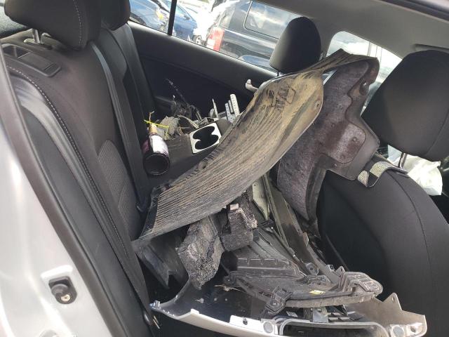 Photo 10 from auction – 2018 KIA FORTE LX with VIN KNAFK5A83J5772855