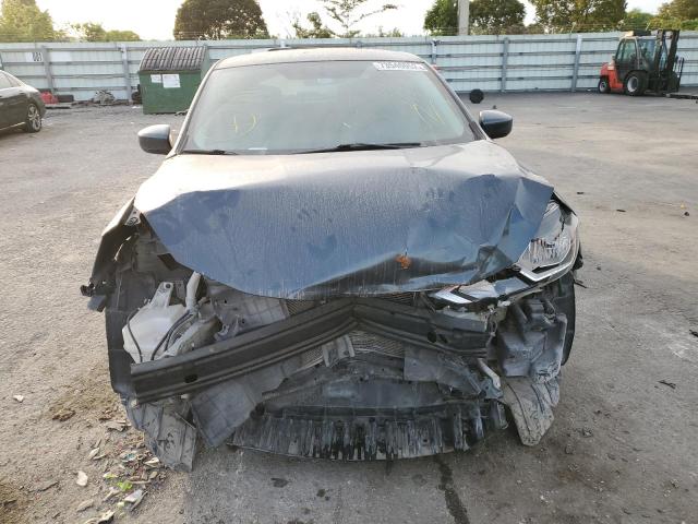 Photo 5 from auction – 2017 NISSAN SENTRA S with VIN 3N1AB7AP9HL639904