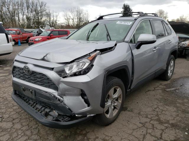 TOYOTA RAV4 XLE 2019 with VIN JTMP1RFV3KD045660 - Photo from auction