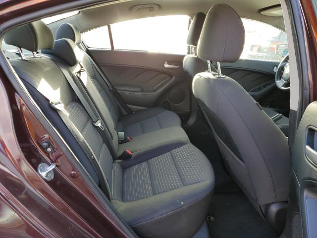 Photo 10 from auction – 2017 KIA FORTE LX with VIN 3KPFL4A74HE152919