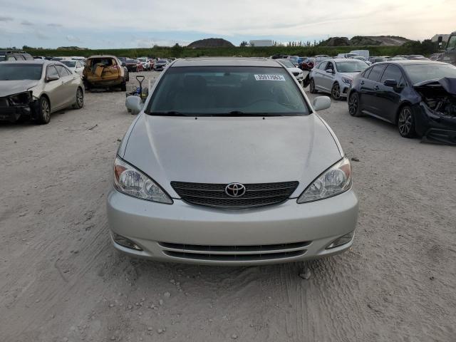 Photo 5 from auction – 2004 TOYOTA CAMRY LE with VIN 4T1BE30K34U907462