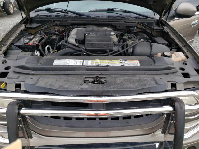 Photo 12 from auction – 2001 LINCOLN NAVIGATOR with VIN 5LMFU28R11LJ13428