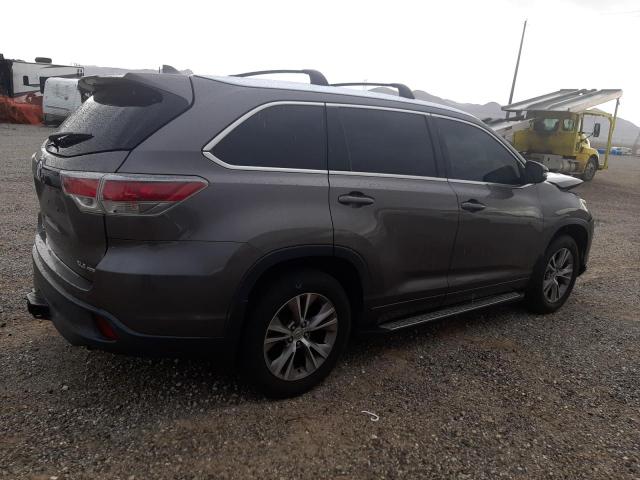 Photo 3 from auction – 2015 TOYOTA HIGHLANDER with VIN 5TDJKRFHXFS136271