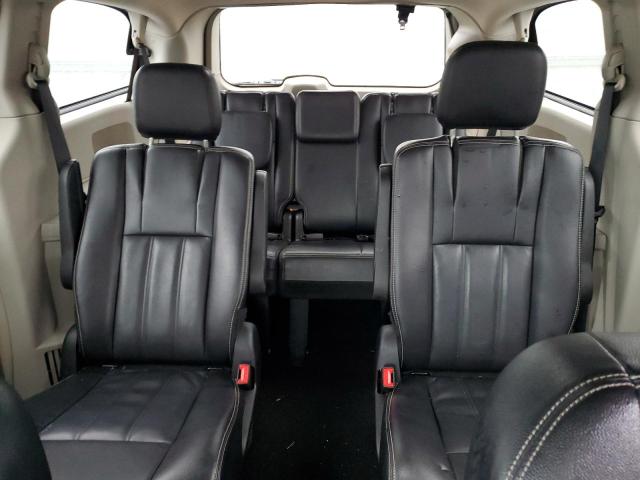 Photo 10 from auction – 2015 CHRYSLER TOWN & COU with VIN 2C4RC1BG4FR644744