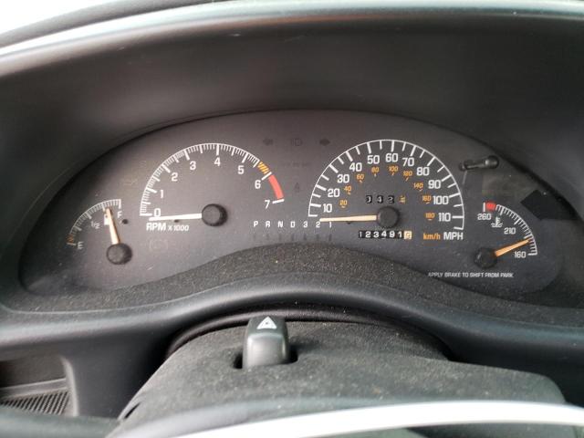 Photo 9 from auction – 2002 PONTIAC GRAND PRIX with VIN 1G2WP12K12F108173
