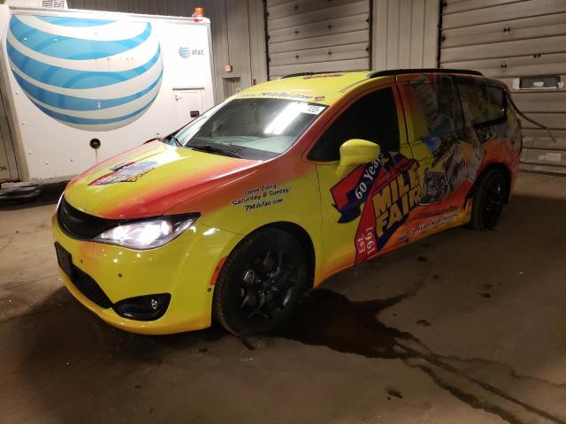 CHRYSLER PACIFICA T 2019 with VIN 2C4RC1BGXKR669190 - Photo from auction
