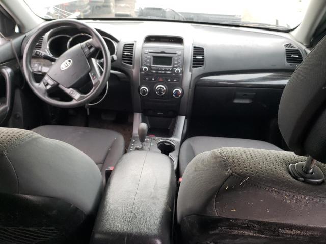 Photo 8 from auction – 2013 KIA SORENTO LX with VIN 5XYKTDA20DG390718