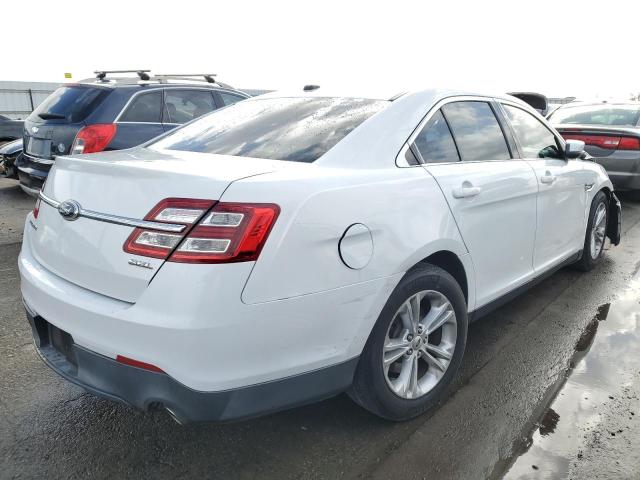 Photo 3 from auction – 2013 FORD TAURUS SEL with VIN 1FAHP2E81DG185333