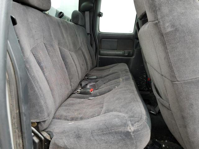 Photo 10 from auction – 2002 CHEVROLET SILVERADO with VIN 2GCEC19V821328274