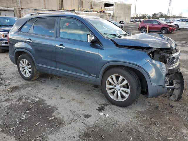 Photo 4 from auction – 2011 KIA SORENTO EX with VIN 5XYKUDA15BG065354