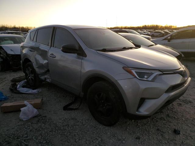 Photo 4 from auction – 2018 TOYOTA RAV4 LE with VIN 2T3ZFREV1JW467570