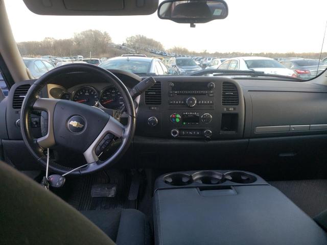 Photo 8 from auction – 2011 CHEVROLET SILVERADO with VIN 1GCRKSE39BZ328810