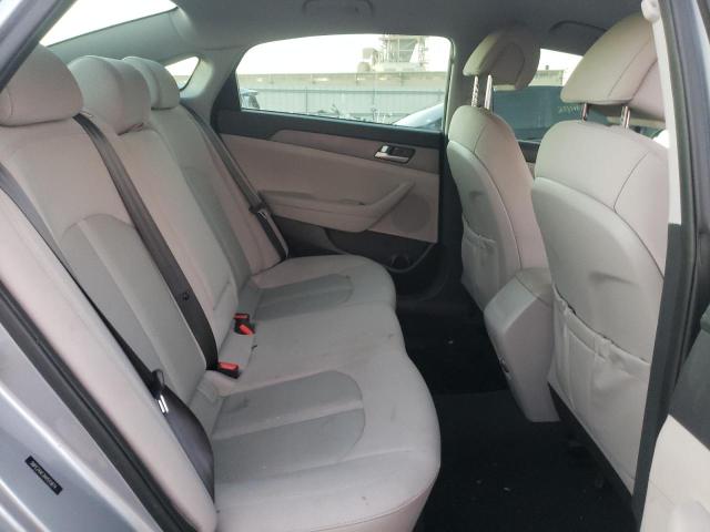 Photo 10 from auction – 2017 HYUNDAI SONATA SE with VIN 5NPE24AF3HH515874