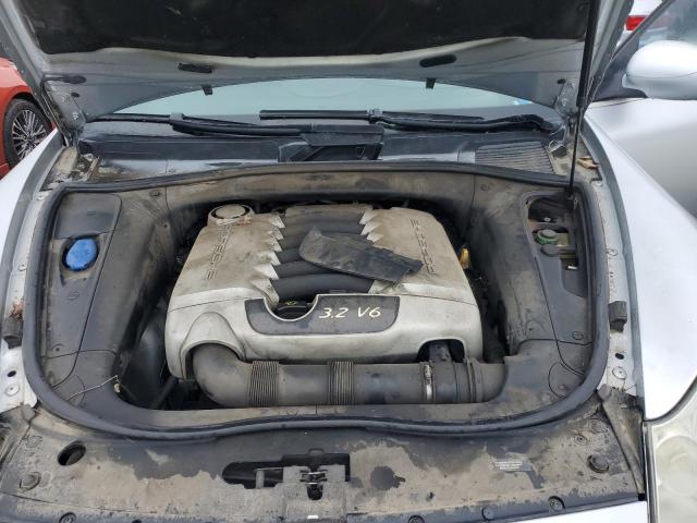 Photo 11 from auction – 2004 PORSCHE CAYENNE with VIN WP1AA29P84LA21517