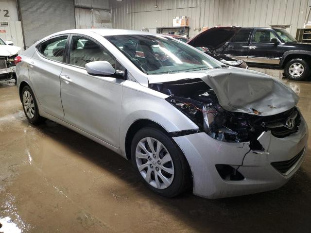 Photo 4 from auction – 2012 HYUNDAI ELANTRA GL with VIN 5NPDH4AE8CH066590