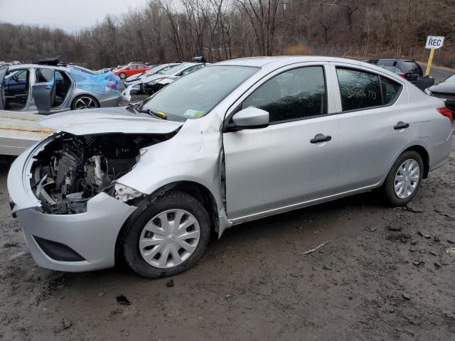 NISSAN VERSA S 2018 with VIN 3N1CN7AP0JL800596 - Photo from auction