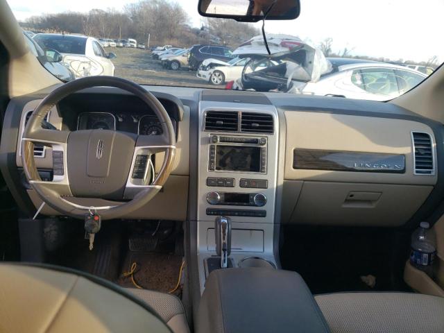 Photo 8 from auction – 2009 LINCOLN MKX with VIN 2LMDU88C99BJ13184