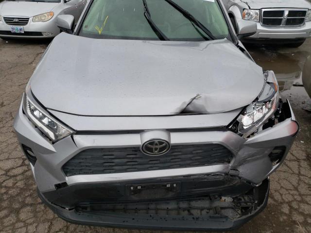 Photo 12 from auction – 2019 TOYOTA RAV4 XLE with VIN JTMP1RFV3KD045660