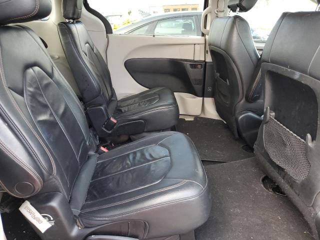 Photo 10 from auction – 2017 CHRYSLER PACIFICA T with VIN 2C4RC1BG0HR810213
