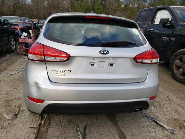 Photo 6 from auction – 2018 KIA FORTE LX with VIN KNAFK5A83J5772855