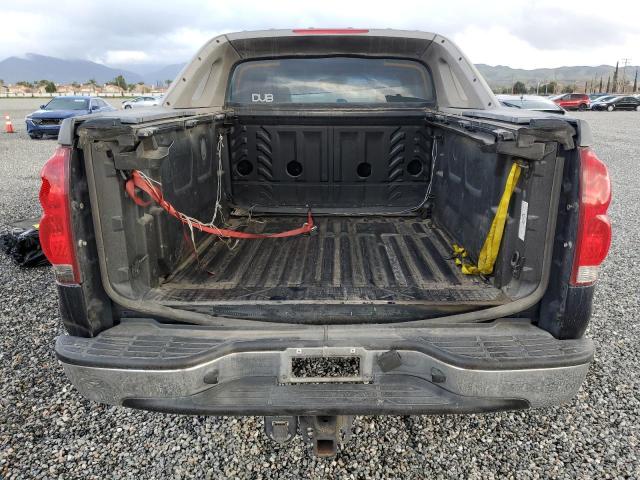 Photo 6 from auction – 2004 CHEVROLET AVALANCHE with VIN 3GNEC12T64G130528