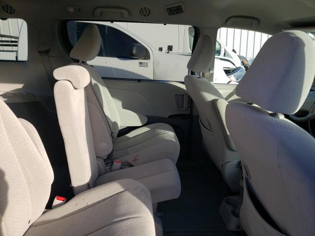 Photo 11 from auction – 2013 TOYOTA SIENNA LE with VIN 5TDKK3DC5DS374955