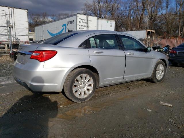 Photo 3 from auction – 2012 CHRYSLER 200 LX with VIN 1C3CCBAB3CN127594