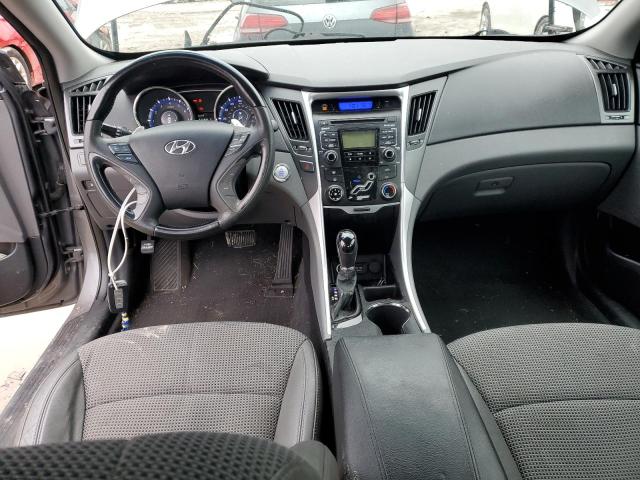 Photo 8 from auction – 2011 HYUNDAI SONATA SE with VIN 5NPEC4AC3BH277843